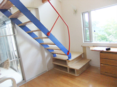 階段角度が調整可能な組み立て式階段新発売